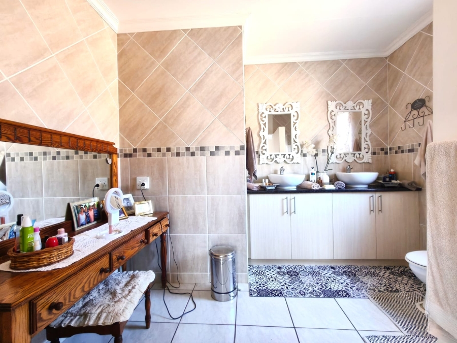 3 Bedroom Property for Sale in Grimbeeck Park North West